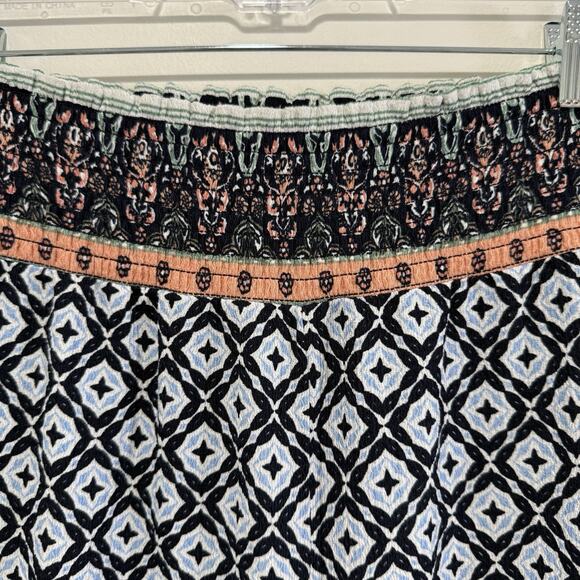 Bohemian Wide Leg Ruffle Bell Bottom Pull On Pants Sz XL Pockets Printed Hippie - Picture 3 of 8